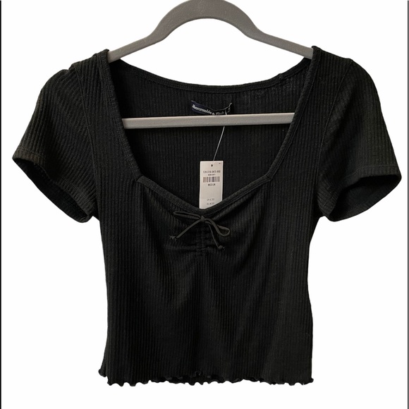 Abercrombie & Fitch Tops - NWT Abercrombie and Fitch sweetheart neckline top